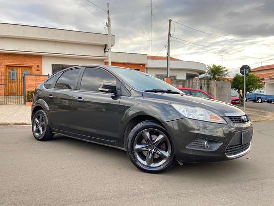 FORD-FOCUS-2.0 16V FLEX 4P AUTOMÁTICO FORD-FOCUS-2012