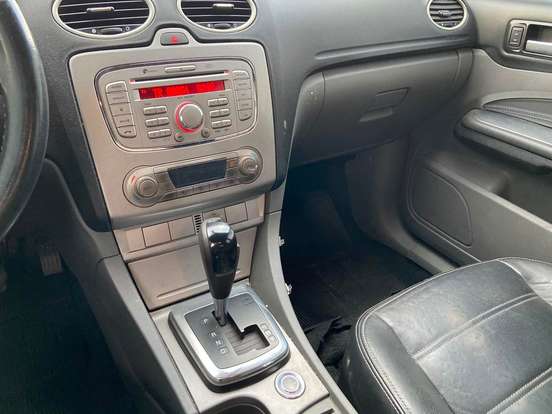 FORD-FOCUS-2.0 16V FLEX 4P AUTOMÁTICO FORD-FOCUS-2012