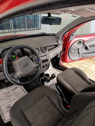 FORD KA 1.0 MPI 8V FLEX 2P MANUAL