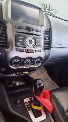 FORD RANGER 3.2 XLT 4X4 CD 20V DIESEL 4P AUTOMÁTICO