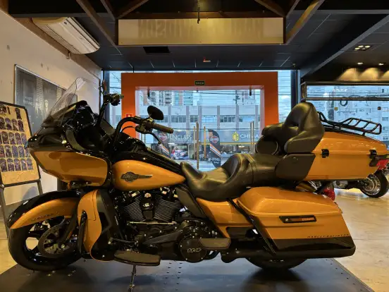 HARLEY-DAVIDSON-ROAD GLIDE LIMITED-2023