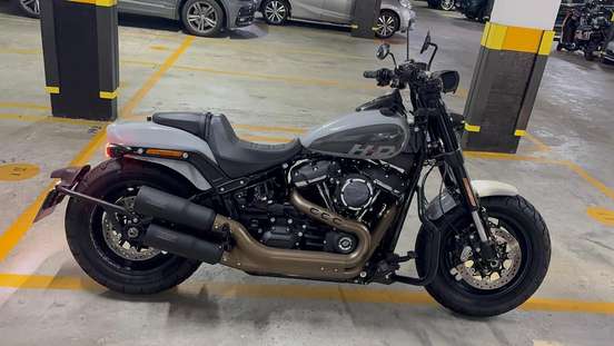 HARLEY-DAVIDSON-SOFTAIL FAT BOB 114-2024