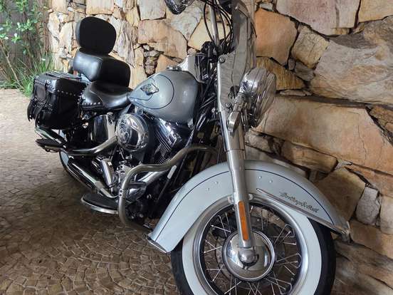 HARLEY-DAVIDSON-SOFTAIL HERITAGE CLASSIC HARLEY-DAVIDSON-SOFTAIL HERITAGE CLASSIC-2011