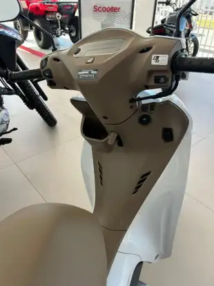 HONDA-BIZ 125 EX-2027