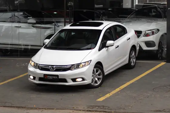HONDA CIVIC 1.8 EXS 16V FLEX 4P AUTOMÁTICO HONDA CIVIC 1.8 EXS 16V FLEX 4P AUTOMÁTICO