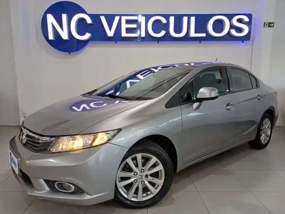 HONDA CIVIC 1.8 LXS 16V FLEX 4P AUTOMÁTICO