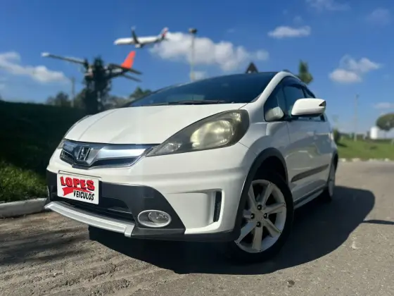 HONDA FIT 1.5 TWIST 16V FLEX 4P MANUAL HONDA FIT 1.5 TWIST 16V FLEX 4P MANUAL