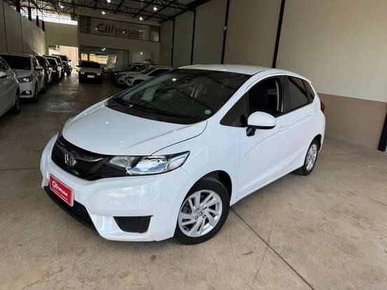 HONDA-FIT-2016