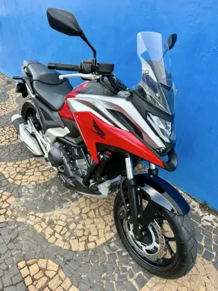 HONDA NC 750X ABS DCT HONDA NC 750X ABS DCT