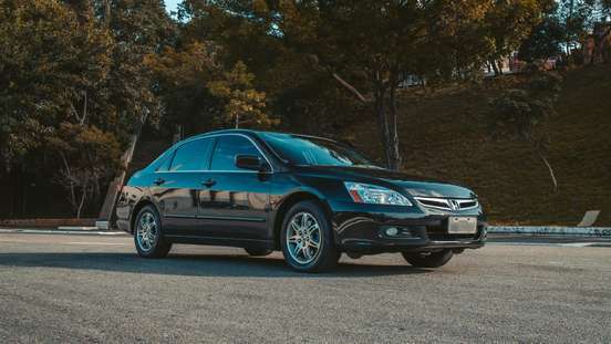 HONDA-ACCORD-2005