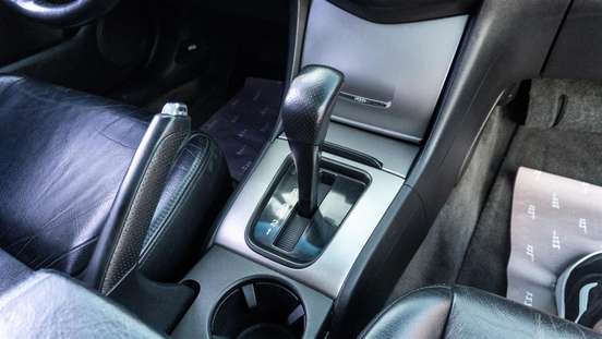 HONDA-ACCORD-2005