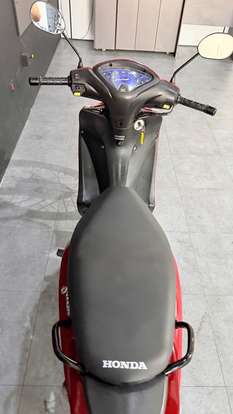HONDA-BIZ 125 ES-2014