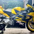 HONDA CBR 954RR FIREBLADE HONDA CBR 954RR FIREBLADE