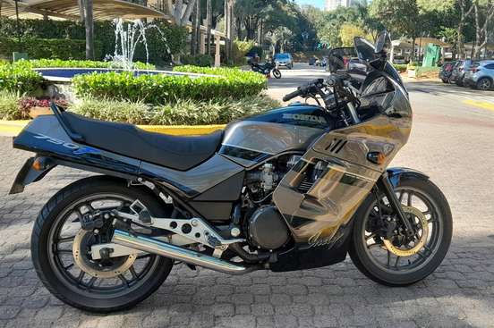 HONDA-CBX 750 FOUR INDY-1990