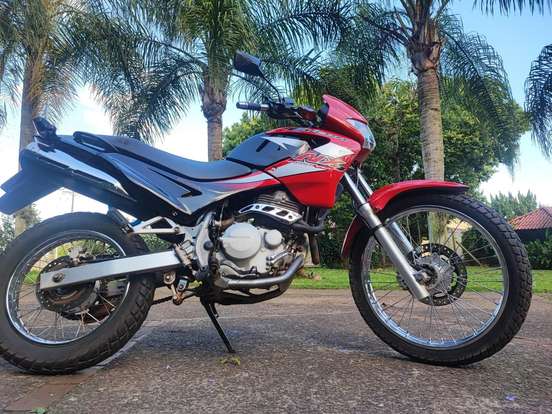HONDA-NX4 FALCON-2004