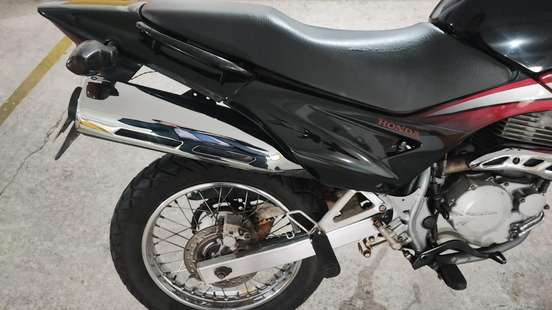 HONDA-NX4 FALCON-2004