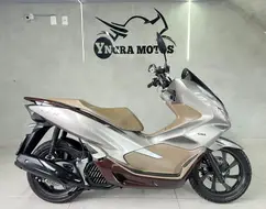 HONDA PCX DLX HONDA PCX DLX