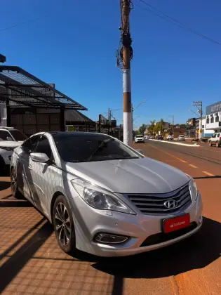 HYUNDAI AZERA 3.0 MPFI GLS V6 24V GASOLINA 4P AUTOMÁTICO HYUNDAI AZERA 3.0 MPFI GLS V6 24V GASOLINA 4P AUTOMÁTICO
