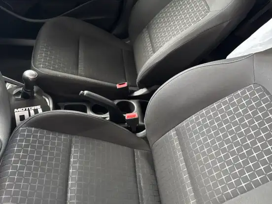 HYUNDAI-HB20-1.0 12V FLEX COMFORT PLUS MANUAL HYUNDAI-HB20-2023