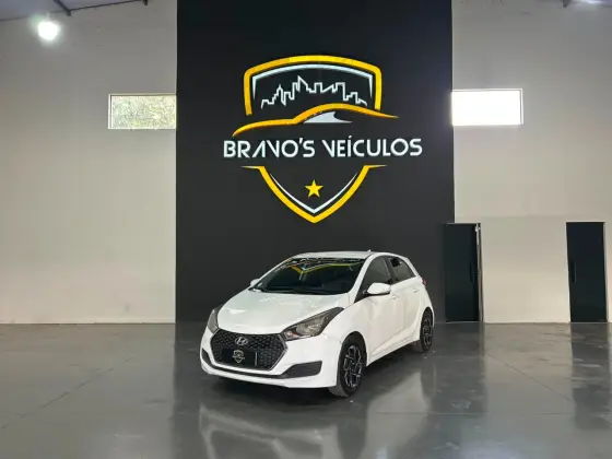HYUNDAI HB20 1.0 COMFORT 12V FLEX 4P MANUAL HYUNDAI HB20 1.0 COMFORT 12V FLEX 4P MANUAL