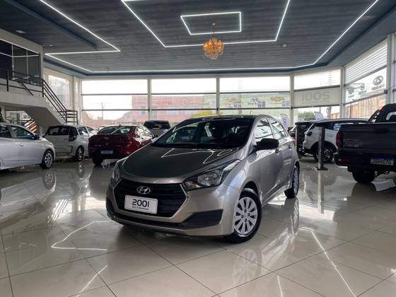 HYUNDAI HB20 1.0 COMFORT PLUS 12V FLEX 4P MANUAL
