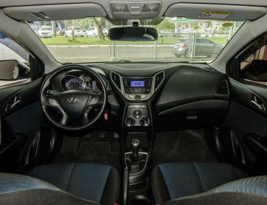 HYUNDAI-HB20-2014