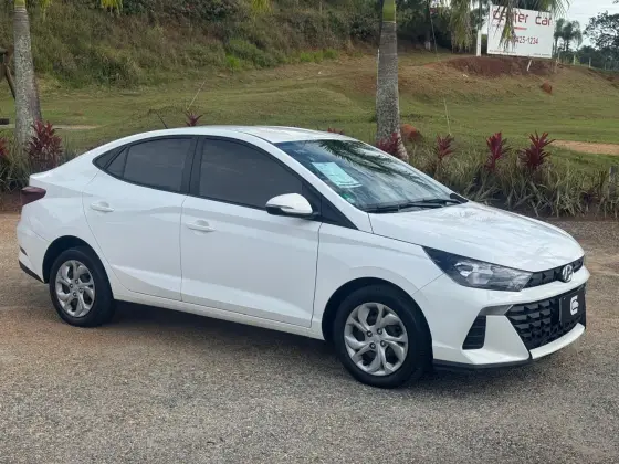 HYUNDAI HB20S 1.0 12V FLEX COMFORT MANUAL HYUNDAI HB20S 1.0 12V FLEX COMFORT MANUAL