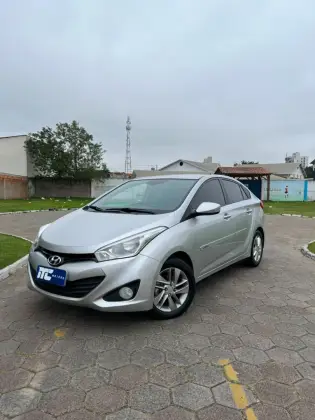 HYUNDAI HB20S 1.6 PREMIUM 16V FLEX 4P MANUAL HYUNDAI HB20S 1.6 PREMIUM 16V FLEX 4P MANUAL