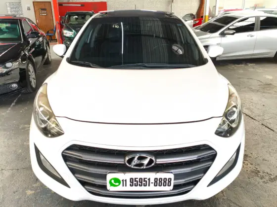 HYUNDAI I30 1.8 MPI 16V GASOLINA 4P AUTOMATICO HYUNDAI I30 1.8 MPI 16V GASOLINA 4P AUTOMATICO