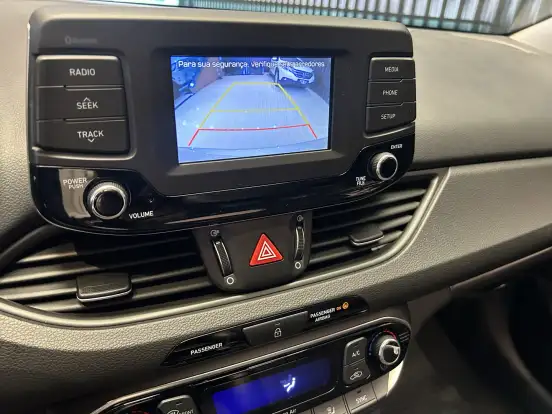 HYUNDAI-I30-2015