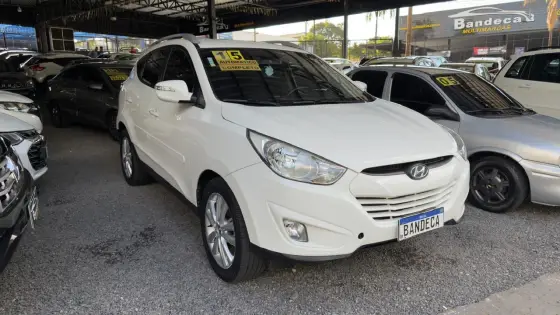HYUNDAI IX35 2.0 MPFI GLS 16V FLEX 4P AUTOMÁTICO HYUNDAI IX35 2.0 MPFI GLS 16V FLEX 4P AUTOMÁTICO