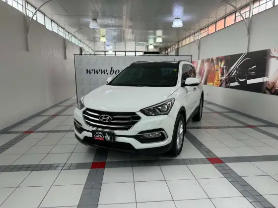 HYUNDAI SANTA FÉ 3.3 MPFI 4X4 7 LUGARES V6 270CV GASOLINA 4P AUTOMÁTICO HYUNDAI SANTA FÉ 3.3 MPFI 4X4 7 LUGARES V6 270CV GASOLINA 4P AUTOMÁTICO