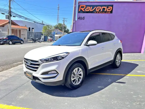 HYUNDAI TUCSON 1.6 16V T-GDI GASOLINA GLS ECOSHIFT HYUNDAI TUCSON 1.6 16V T-GDI GASOLINA GLS ECOSHIFT