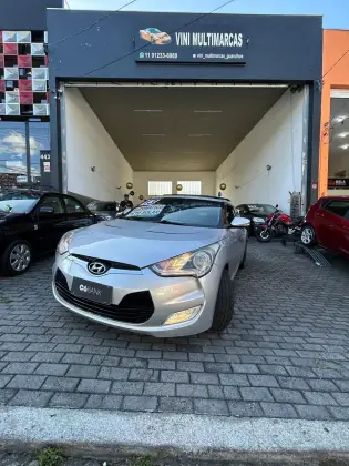 HYUNDAI VELOSTER 1.6 16V GASOLINA 3P AUTOMÁTICO HYUNDAI VELOSTER 1.6 16V GASOLINA 3P AUTOMÁTICO