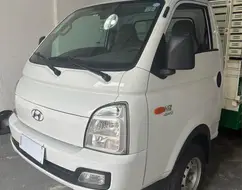 HYUNDAI HR 2.5 TURBO DIESEL CS 4WD MANUAL HYUNDAI HR 2.5 TURBO DIESEL CS 4WD MANUAL
