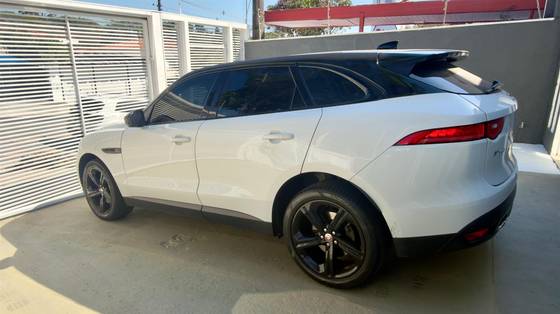 JAGUAR F-PACE 2.0 16V TURBO DIESEL PRESTIGE AWD 4P AUTOMÁTICO
