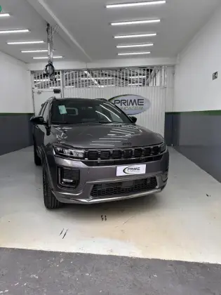 JEEP COMMANDER 2.0 HURRICANE 4 TURBO FLEX BLACKHAWK AT9 JEEP COMMANDER 2.0 HURRICANE 4 TURBO FLEX BLACKHAWK AT9