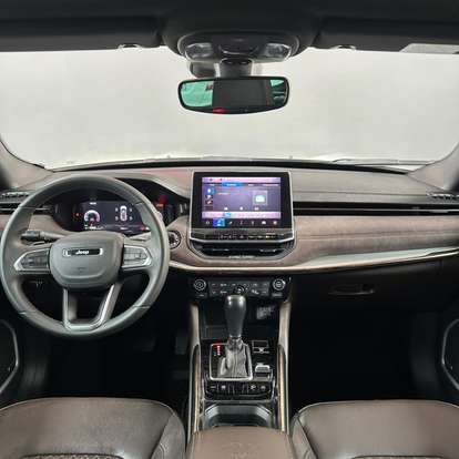 JEEP-COMMANDER-2021