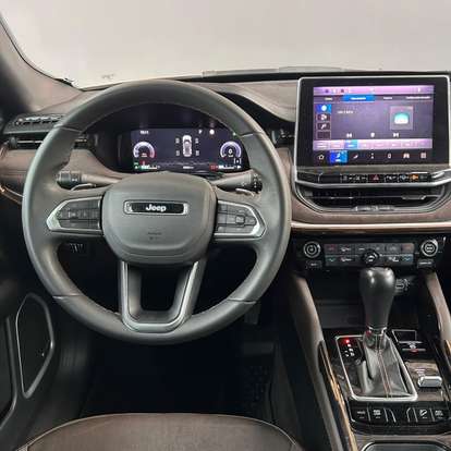 JEEP-COMMANDER-2021