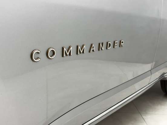 JEEP-COMMANDER-2025