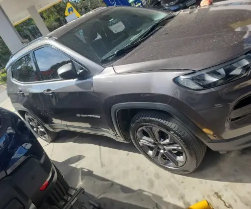 JEEP COMPASS 1.3 T270 TURBO FLEX LONGITUDE AT6 JEEP COMPASS 1.3 T270 TURBO FLEX LONGITUDE AT6