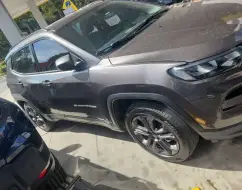 JEEP COMPASS 1.3 T270 TURBO FLEX LONGITUDE AT6 JEEP COMPASS 1.3 T270 TURBO FLEX LONGITUDE AT6
