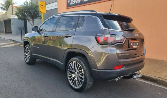 JEEP COMPASS 2.0 TD350 TURBO DIESEL LIMITED AT9