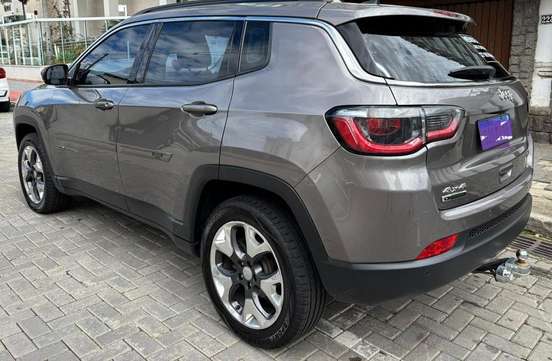 JEEP-COMPASS-2.0 16V DIESEL LONGITUDE 4X4 AUTOMÁTICO JEEP-COMPASS-2018