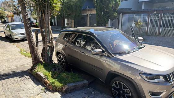 JEEP COMPASS 2.0 16V FLEX LIMITED AUTOMÁTICO