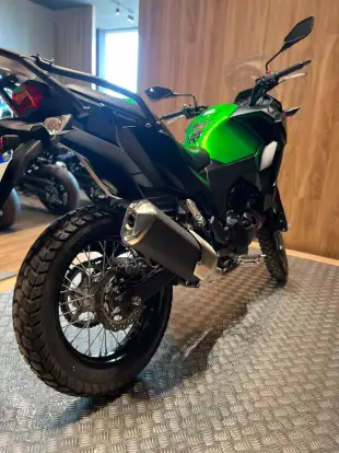 KAWASAKI-VERSYS-X 300-2025