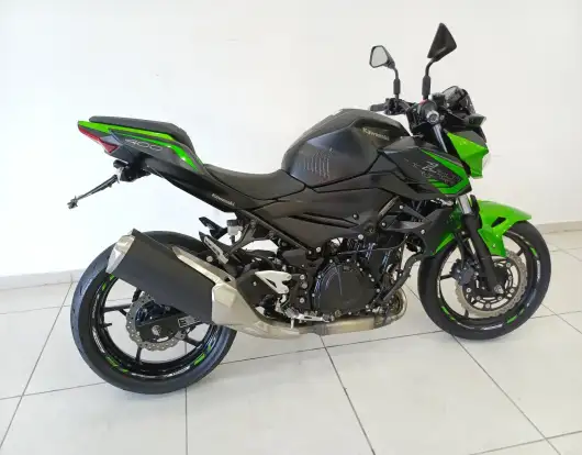 KAWASAKI-Z400-2021