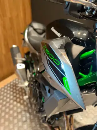 KAWASAKI-Z500 SE KAWASAKI-Z500 SE-2025