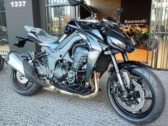 KAWASAKI-Z1100-2026