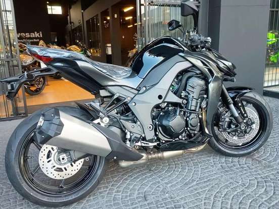 KAWASAKI-Z1100 KAWASAKI-Z1100-2026